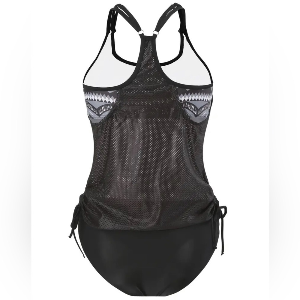 Black Flag Geometric Tankini Set - Picture 7 of 10